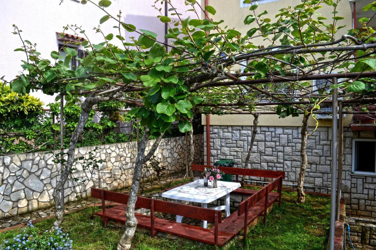 Sweet Home Lustig Pula Extérieur photo
